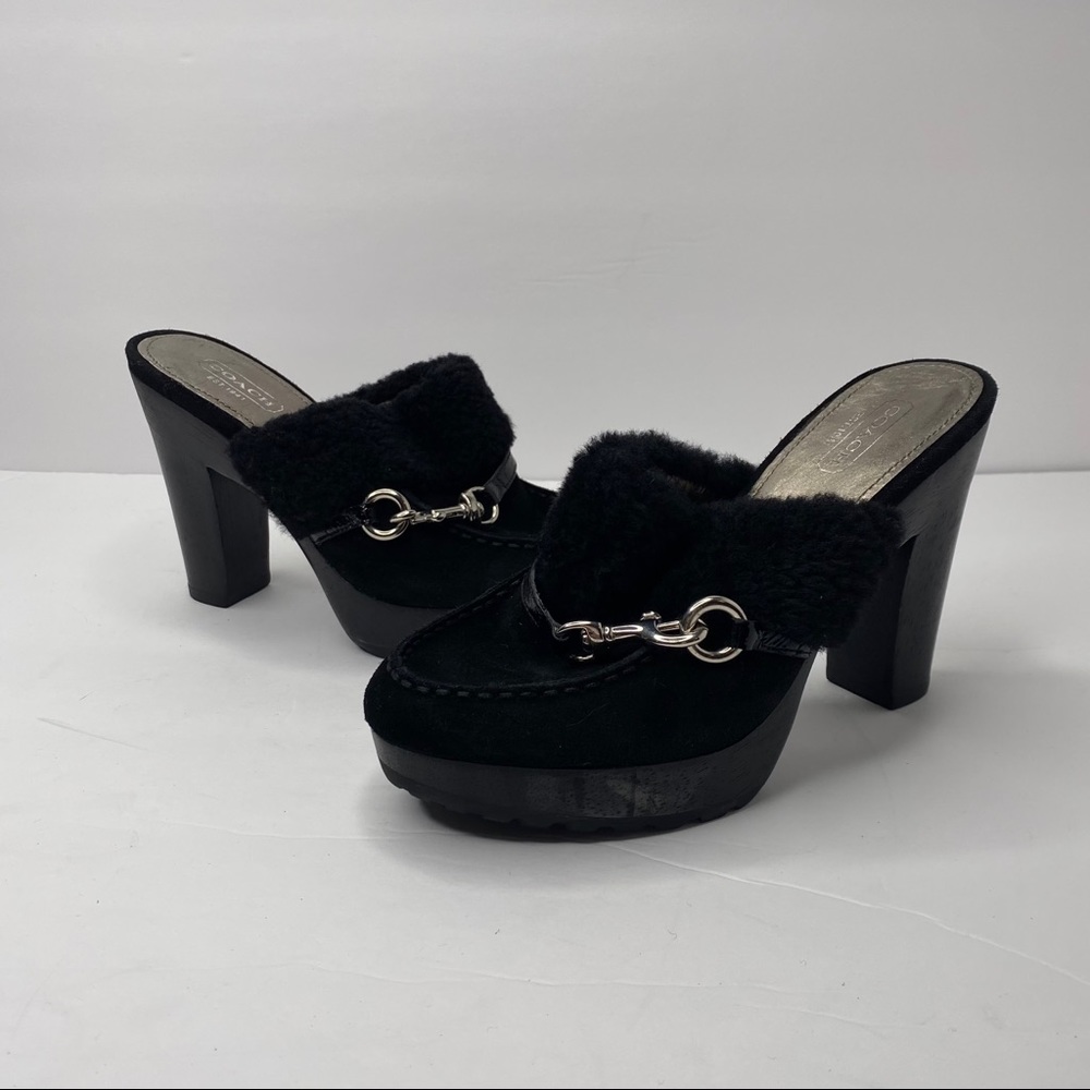 Coach heels/pumps